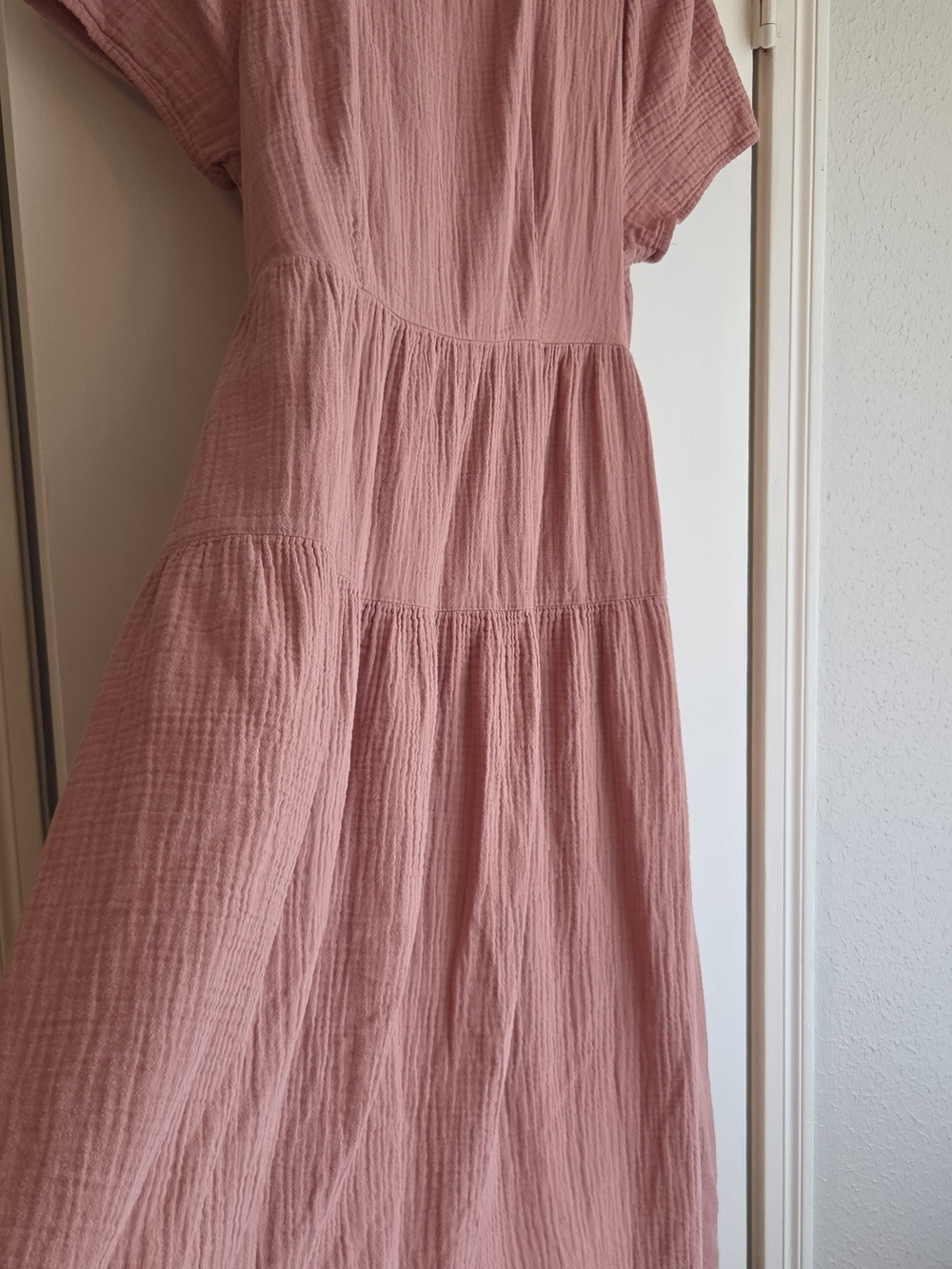 Universal Thread Dusty Rose Wrap Tiered Midi Dress - Picture 2 of 8